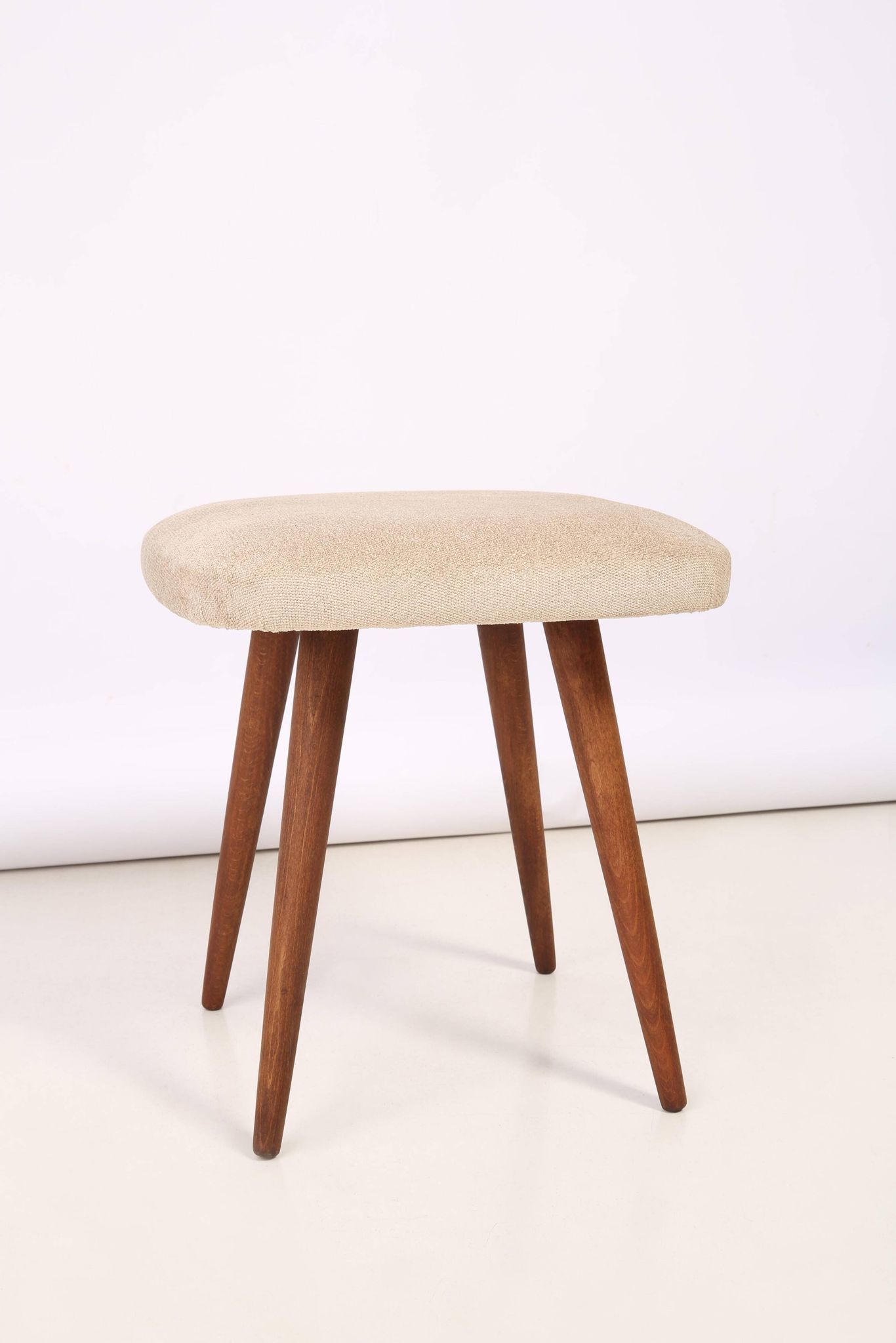 Tabouret Beige Mid-Century Modern, Europe, années 1960