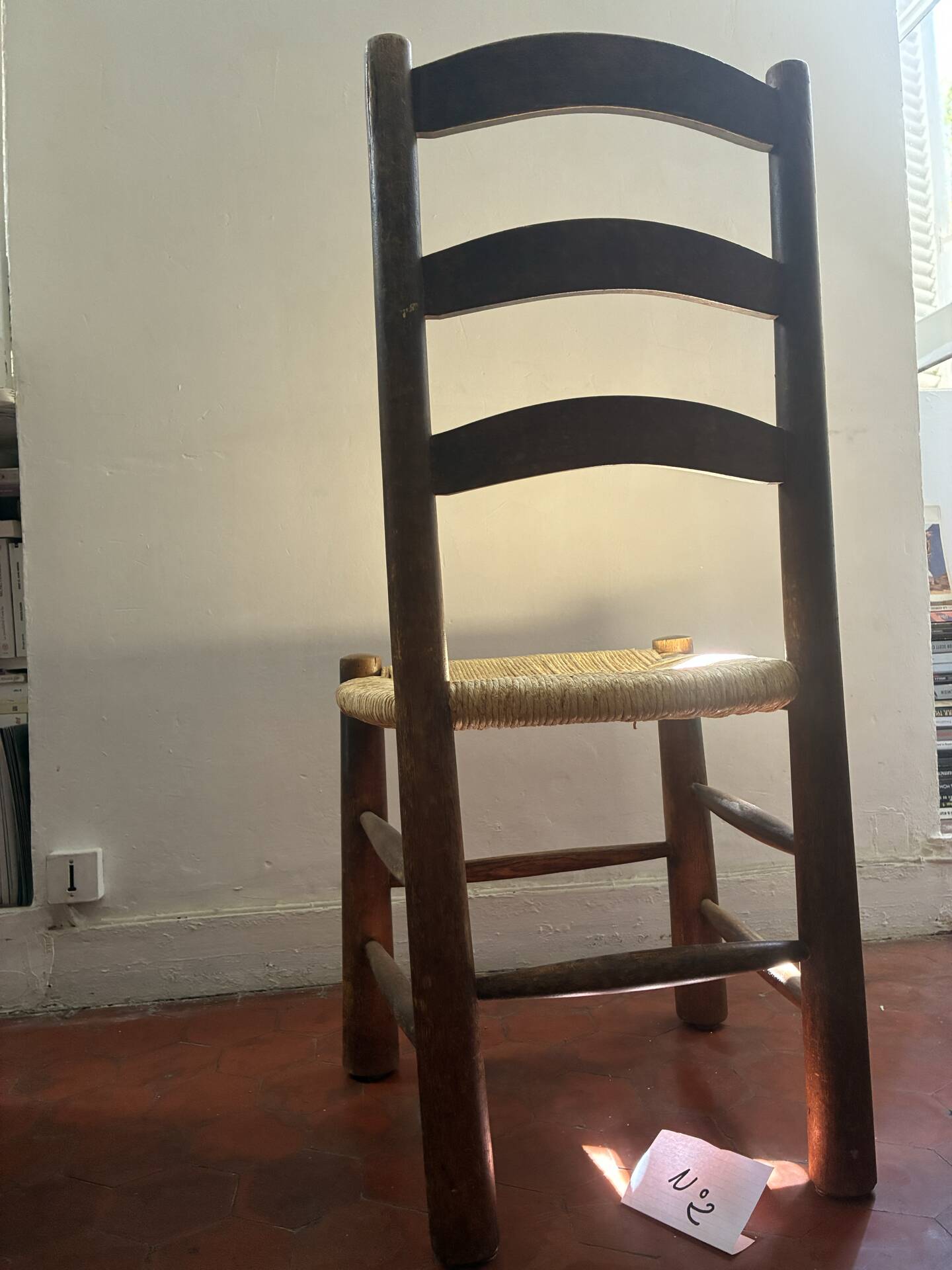 4 chairs assigned to Georges Robert