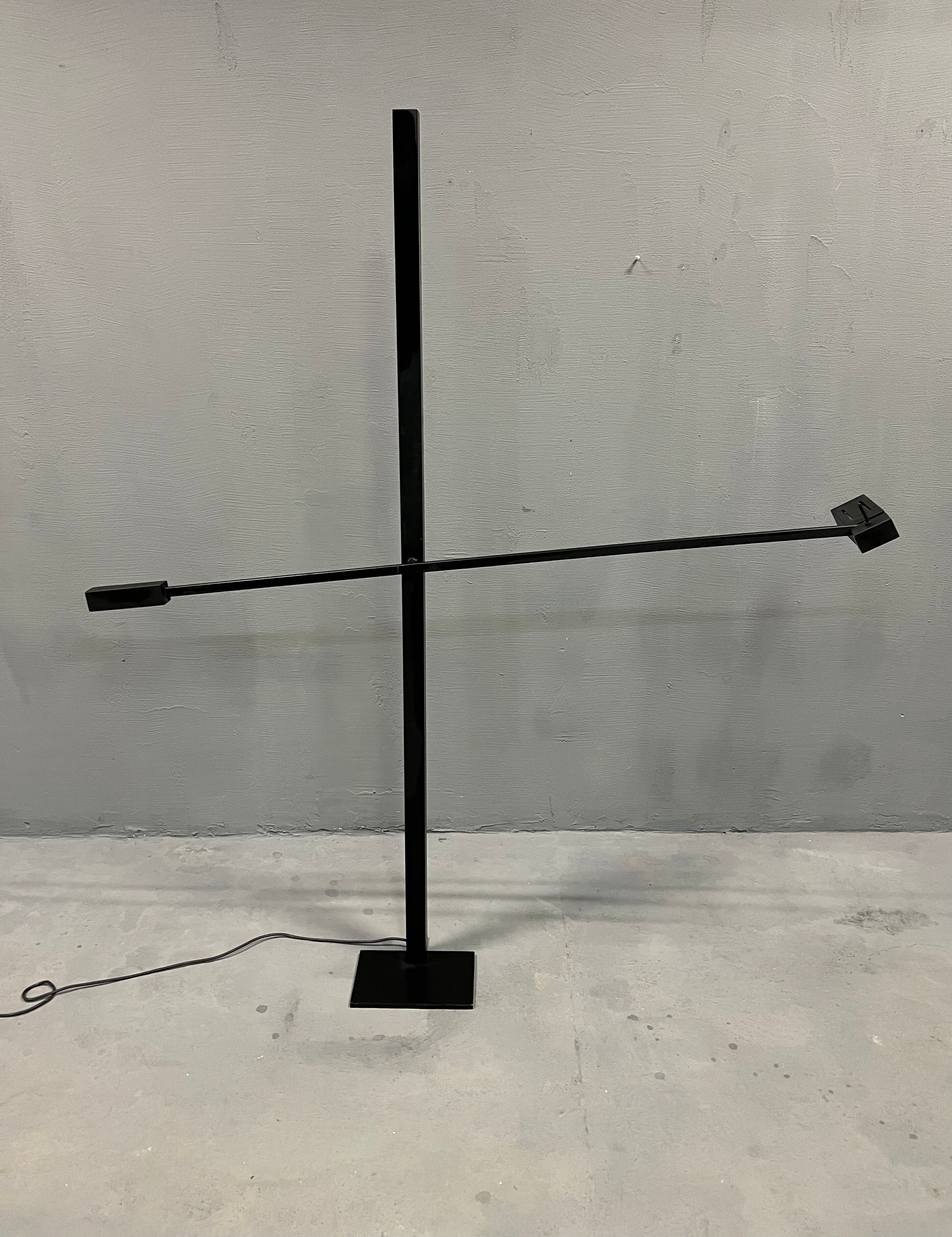Articulated floor lamp 1 arm Stilnovo in black lacquered steel