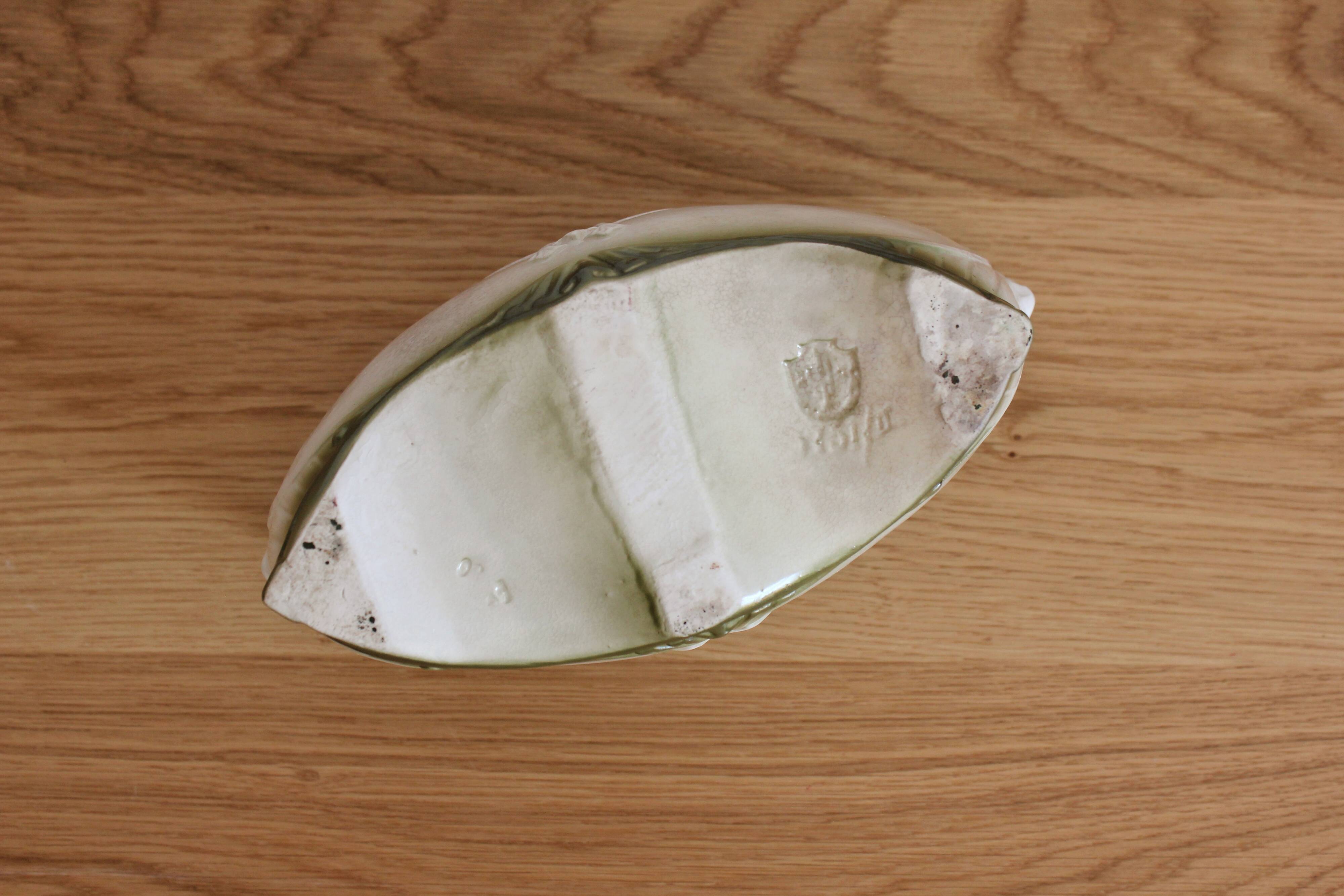 Small jardinière vase in art nouveau majolica.