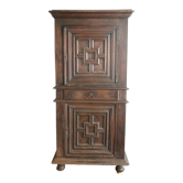 Standing man of Louis XIII period solid walnut