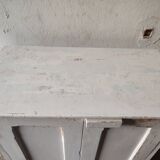 Small Parisian wardrobe