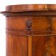 Intéressante commode Biedermeier, Europe du Nord, vers 1860.