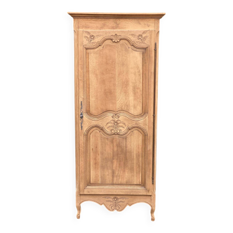 Armoire d'internat Louis XV rénovée en chêne massif brut bonnetière
