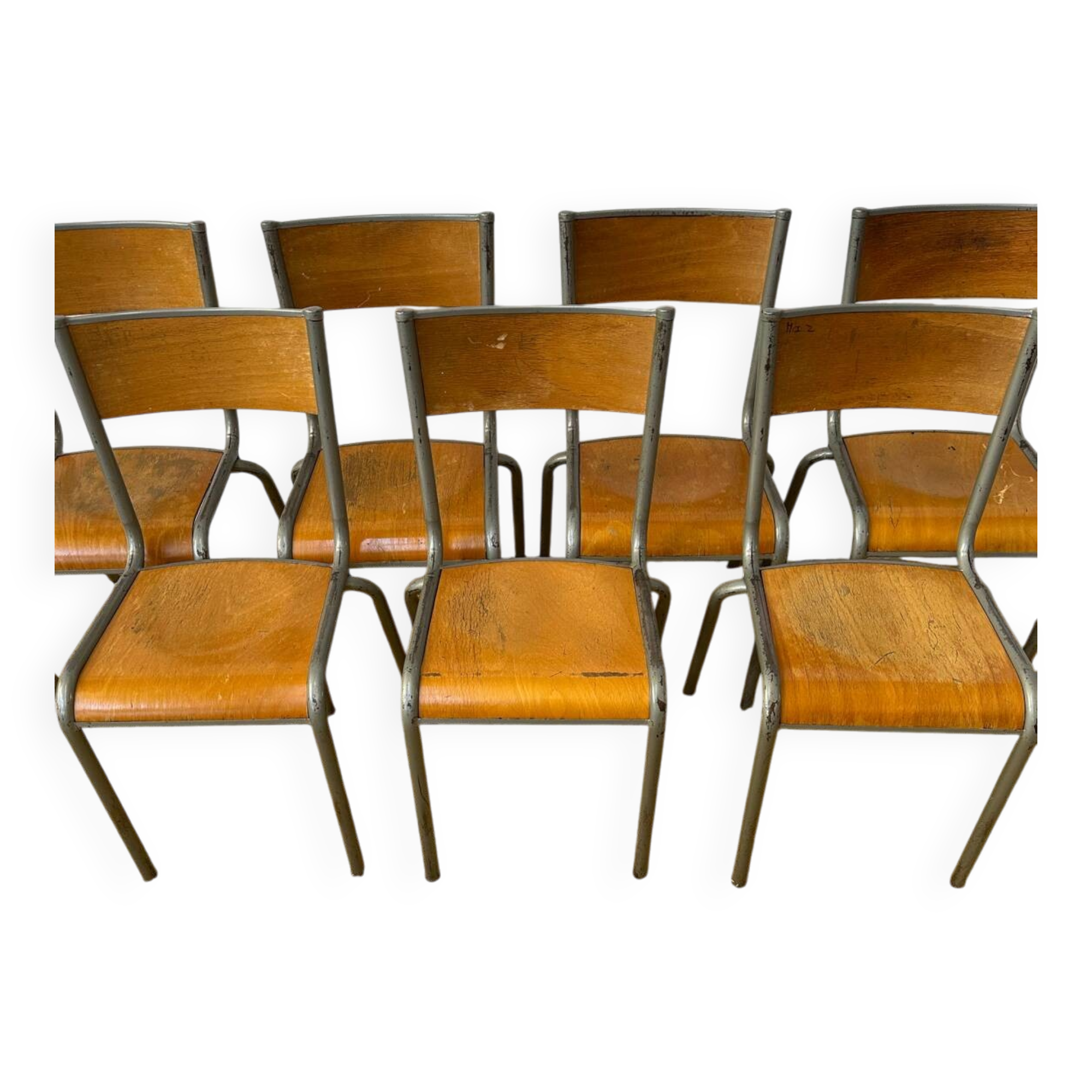 Lot of 7 school chairs