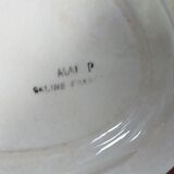 Serving or presentation dish in porcelain