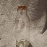 Glass bottle
