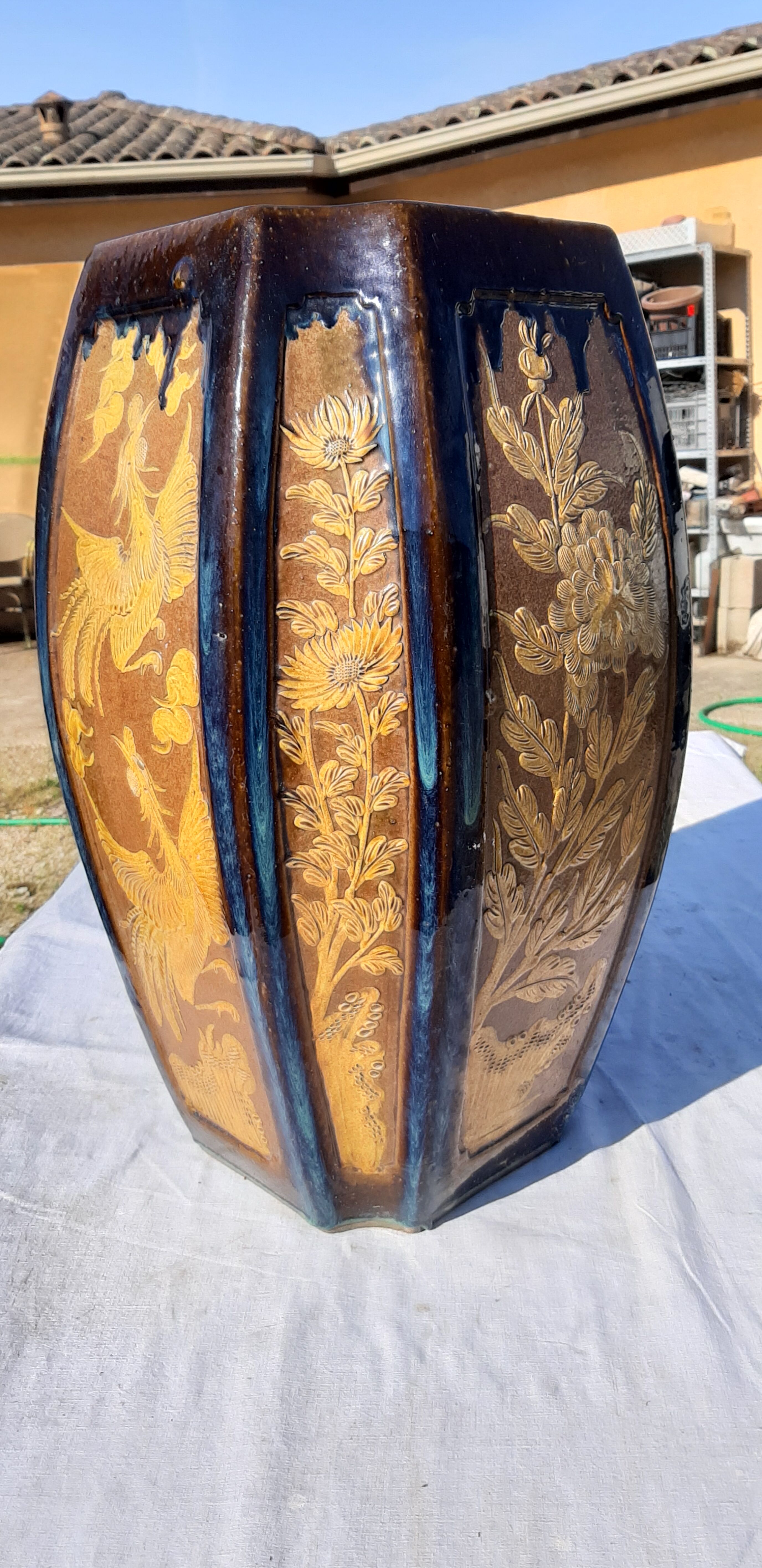 China vase in enamelled sandstone stamped stamp in hollow