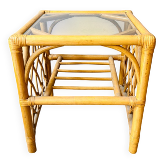 Table basse carré en rotin et verre