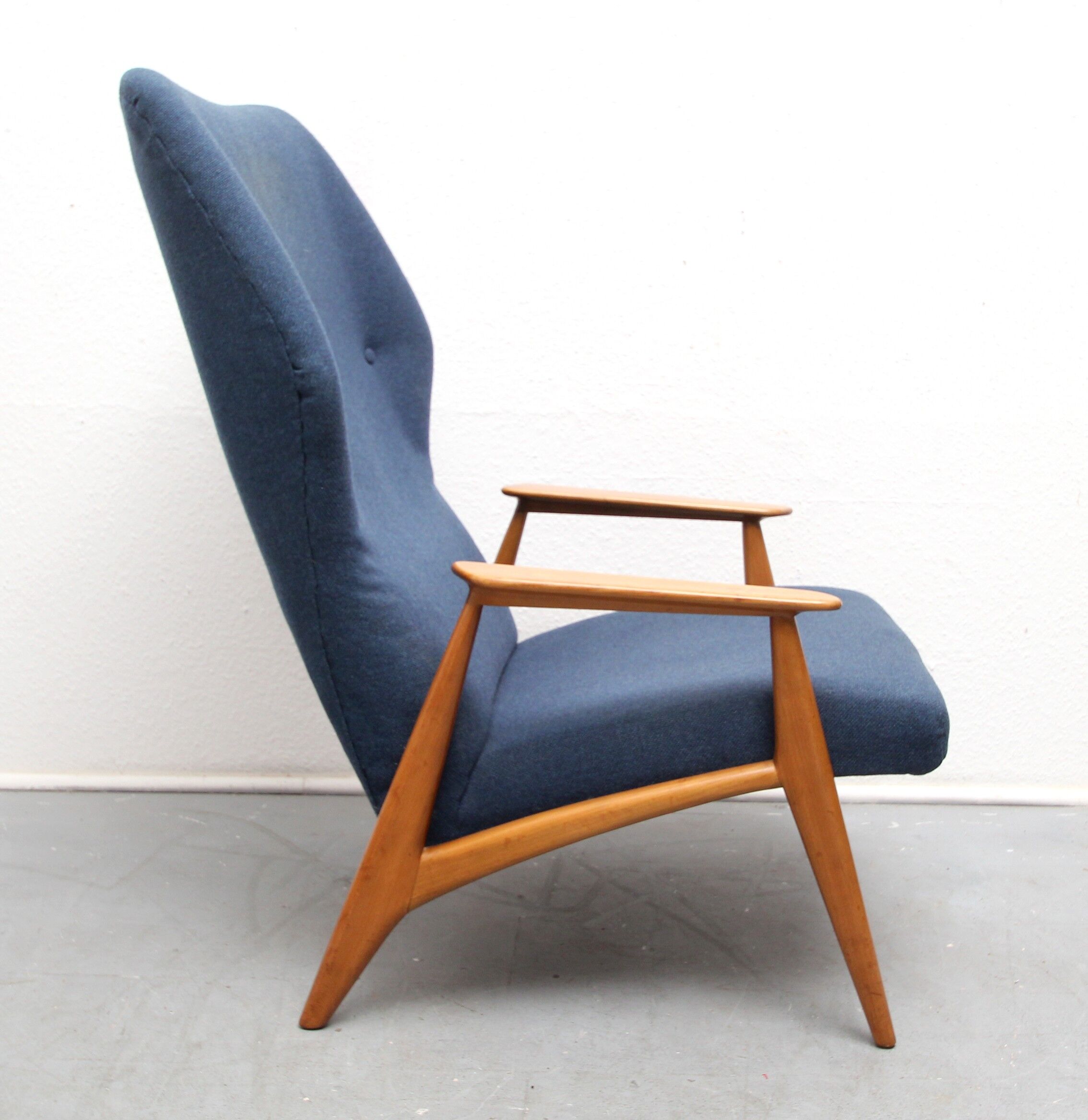 Danish armchair in cherry wood and dark blue fabric