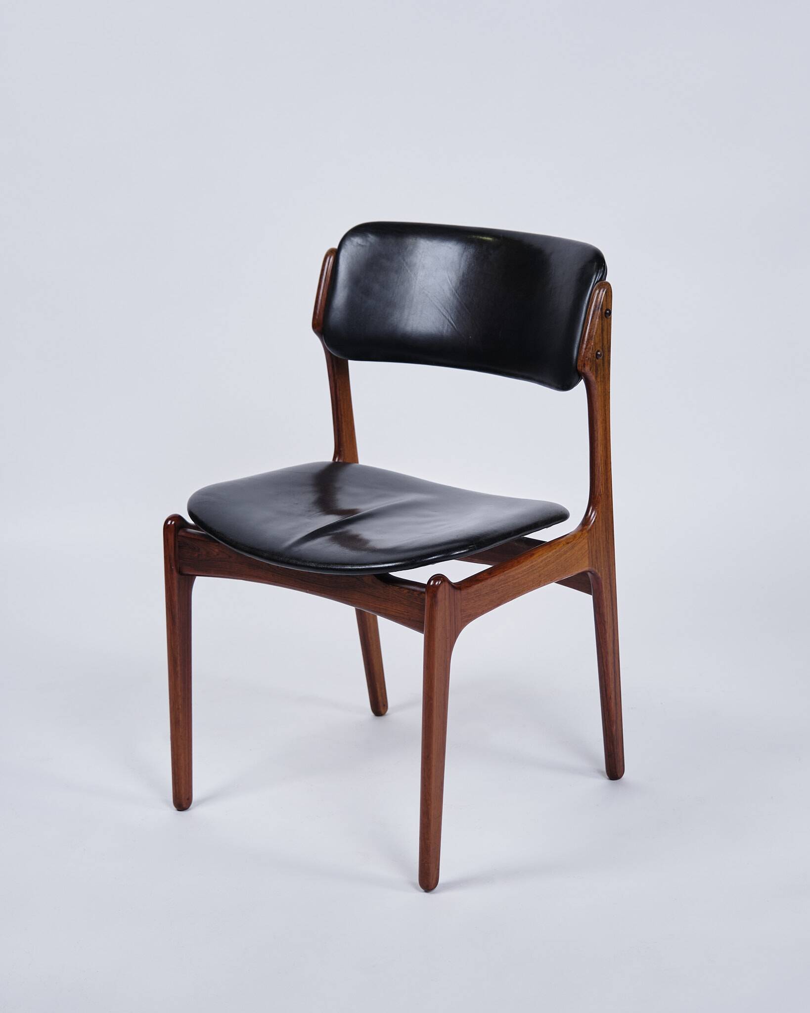 Set of six dining chairs – Erik Buch – Model OD 49 – Rosewood and black leather – O.D. Furniture – 1950s