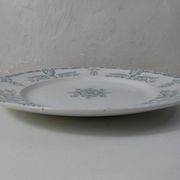 Dish or cake compiegne, terre de fer