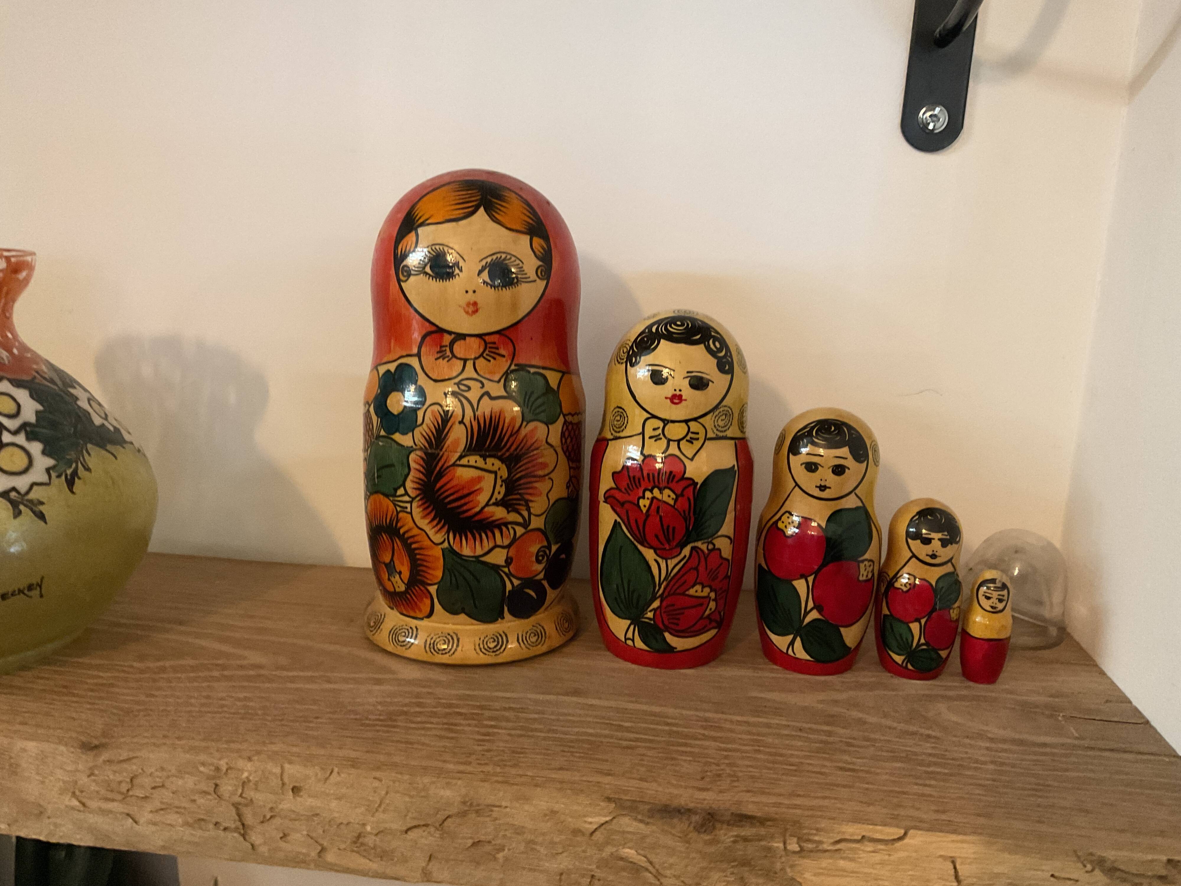 5 Russian dolls; vintage