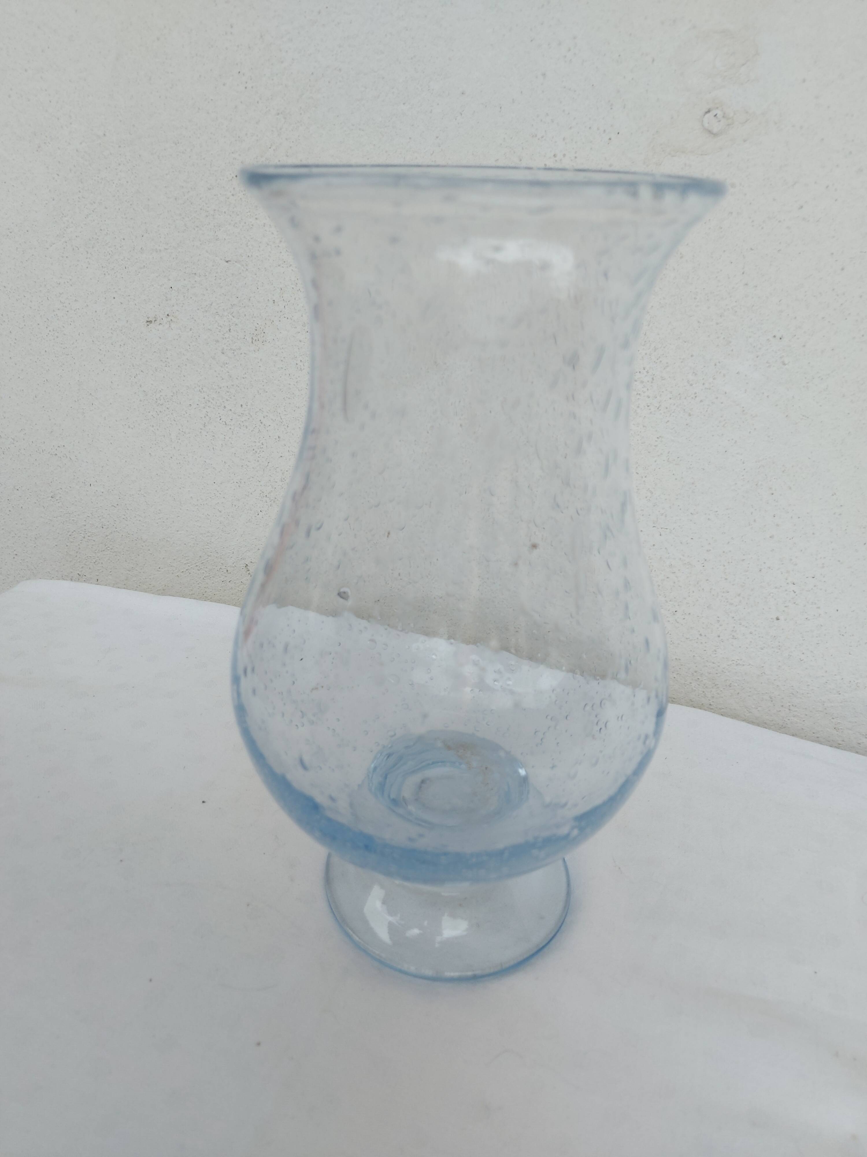 Vase , biot photophore of blue color