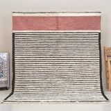 Handmade Moroccan rug 250cm x 150cm