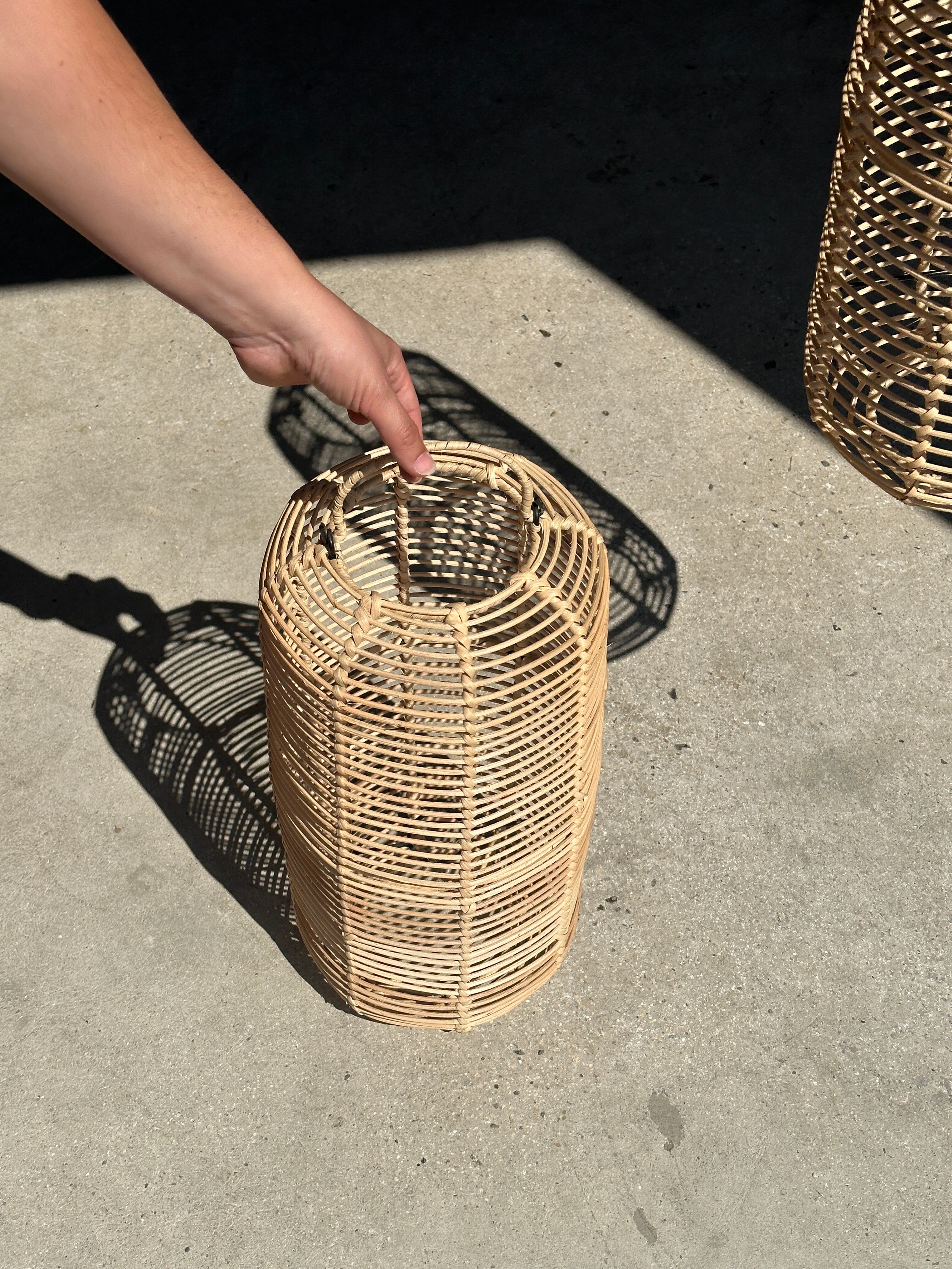 Large lantern-shaped rattan pendant lamp H50 D24