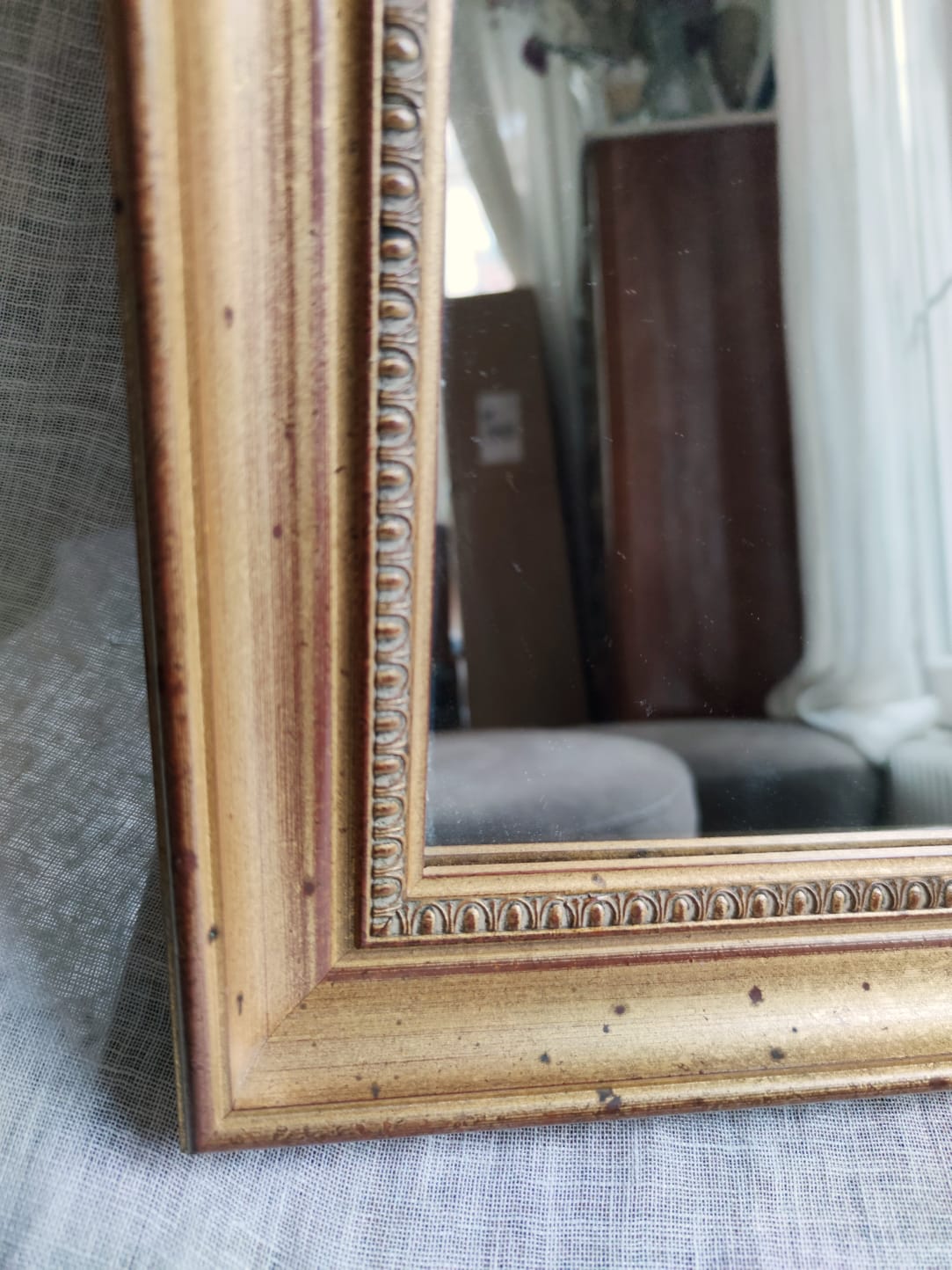 Gold rectangular mirror
