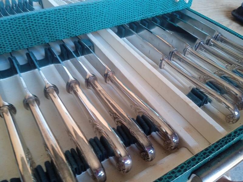 48-piece vintage silver-plated cutlery set