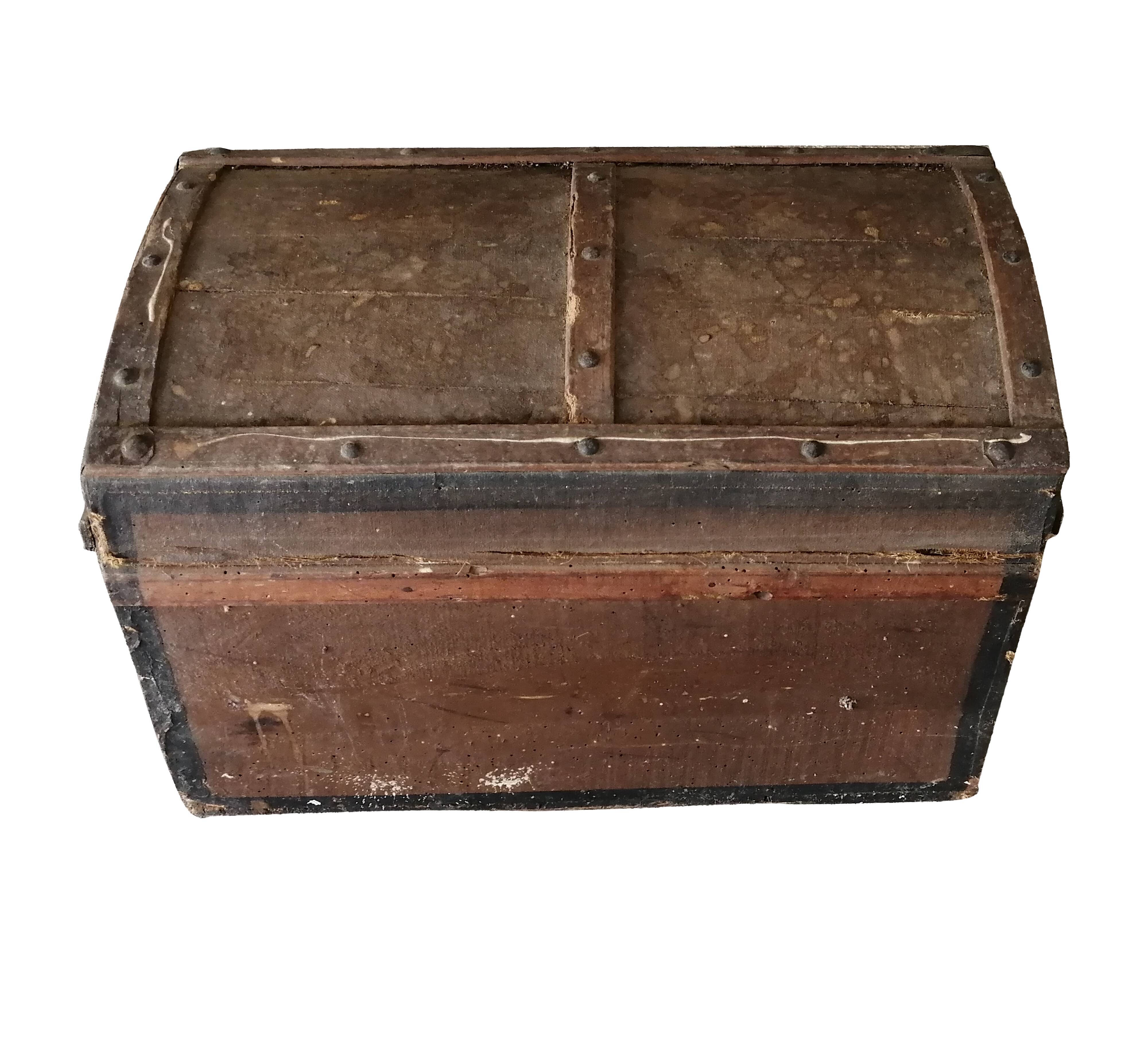 Malle de voyage ancienne