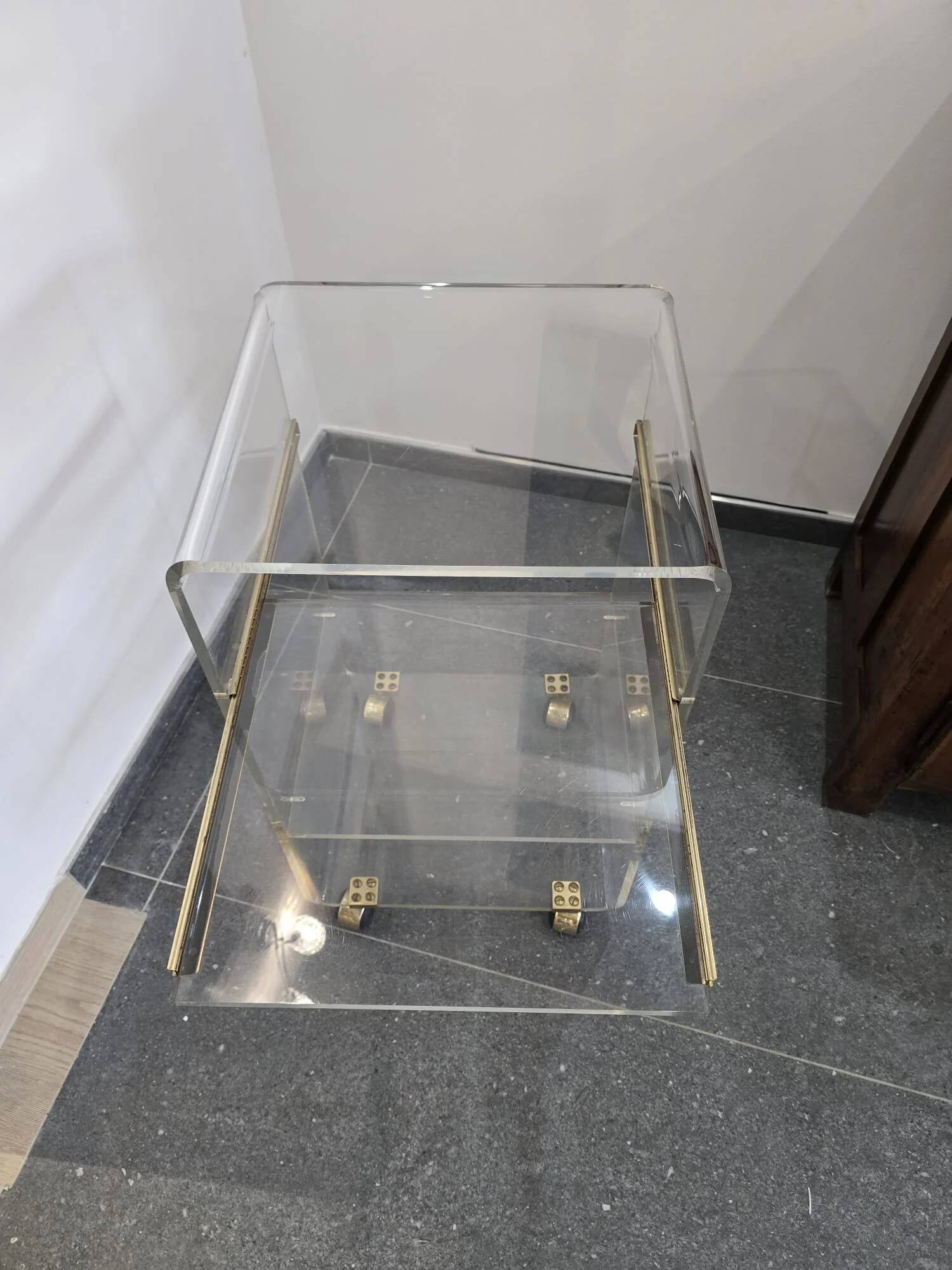 Rolling dessert trolley in plexiglass – Marais International – 1970s-1980s