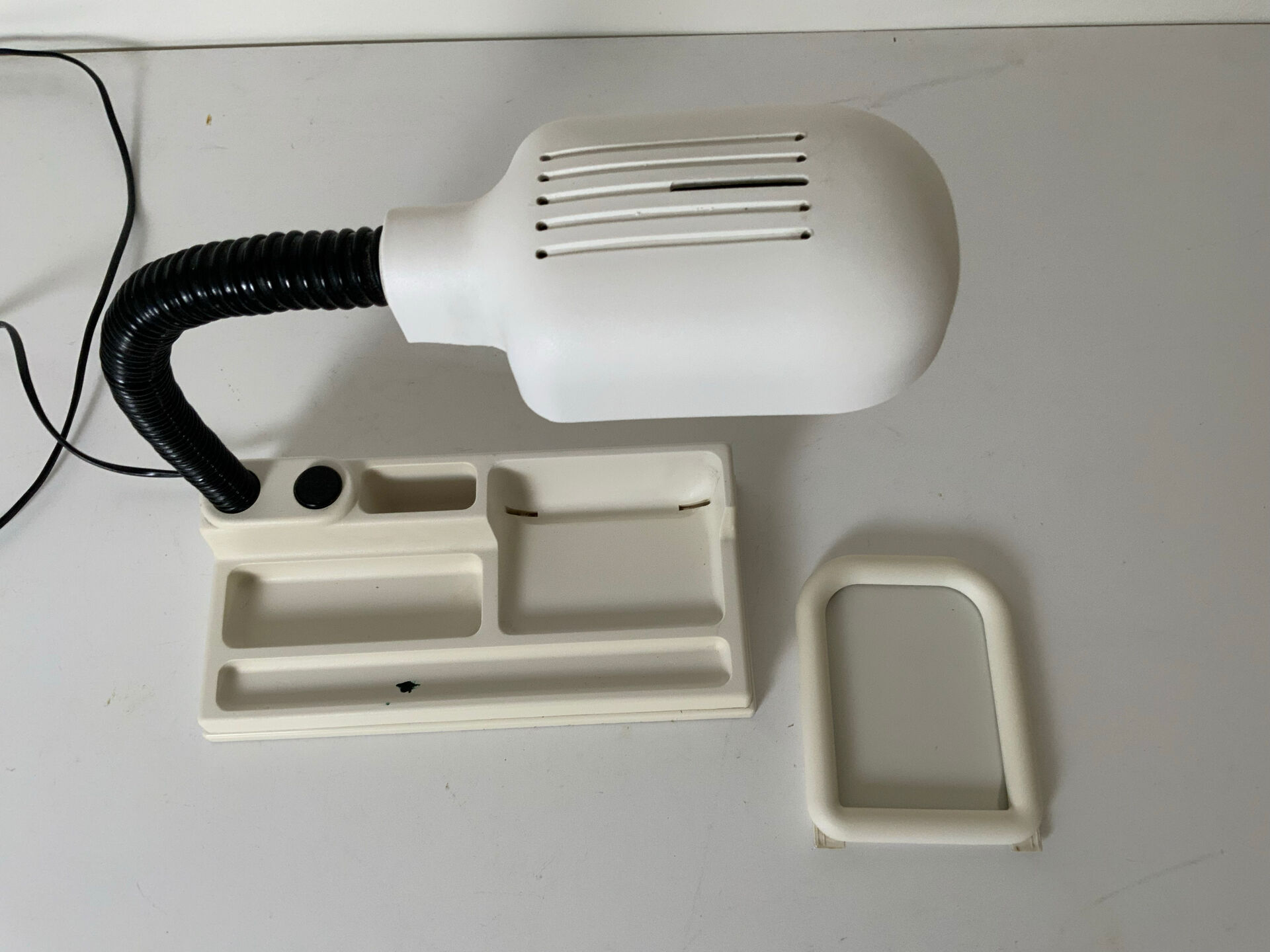 Desk lamp 80
