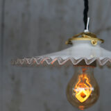 Suspension with lace opaline lampshade