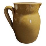 Milk pot