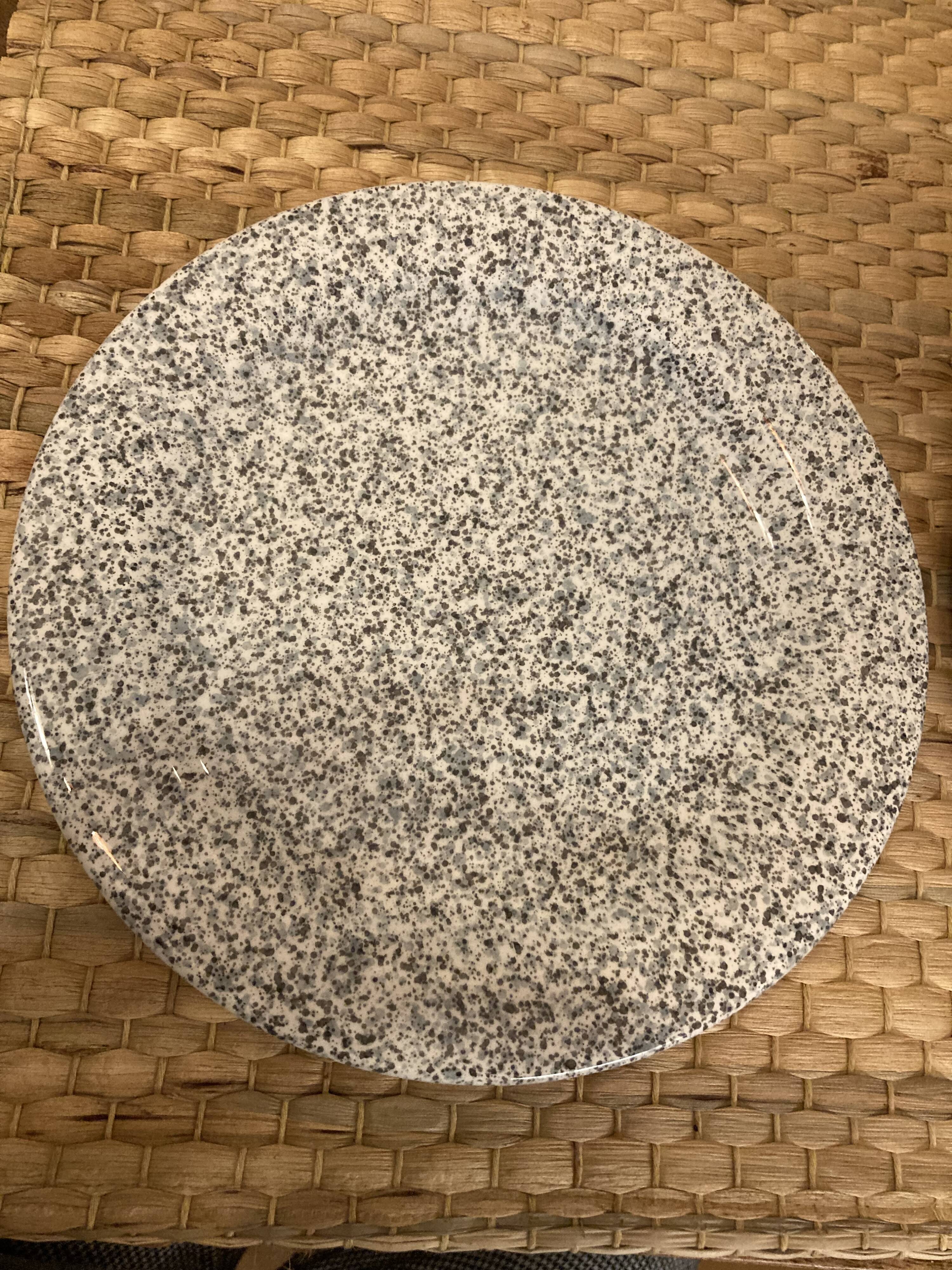 Lot 10 speckled plates Quadriflogio