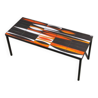 Capron shuttle table