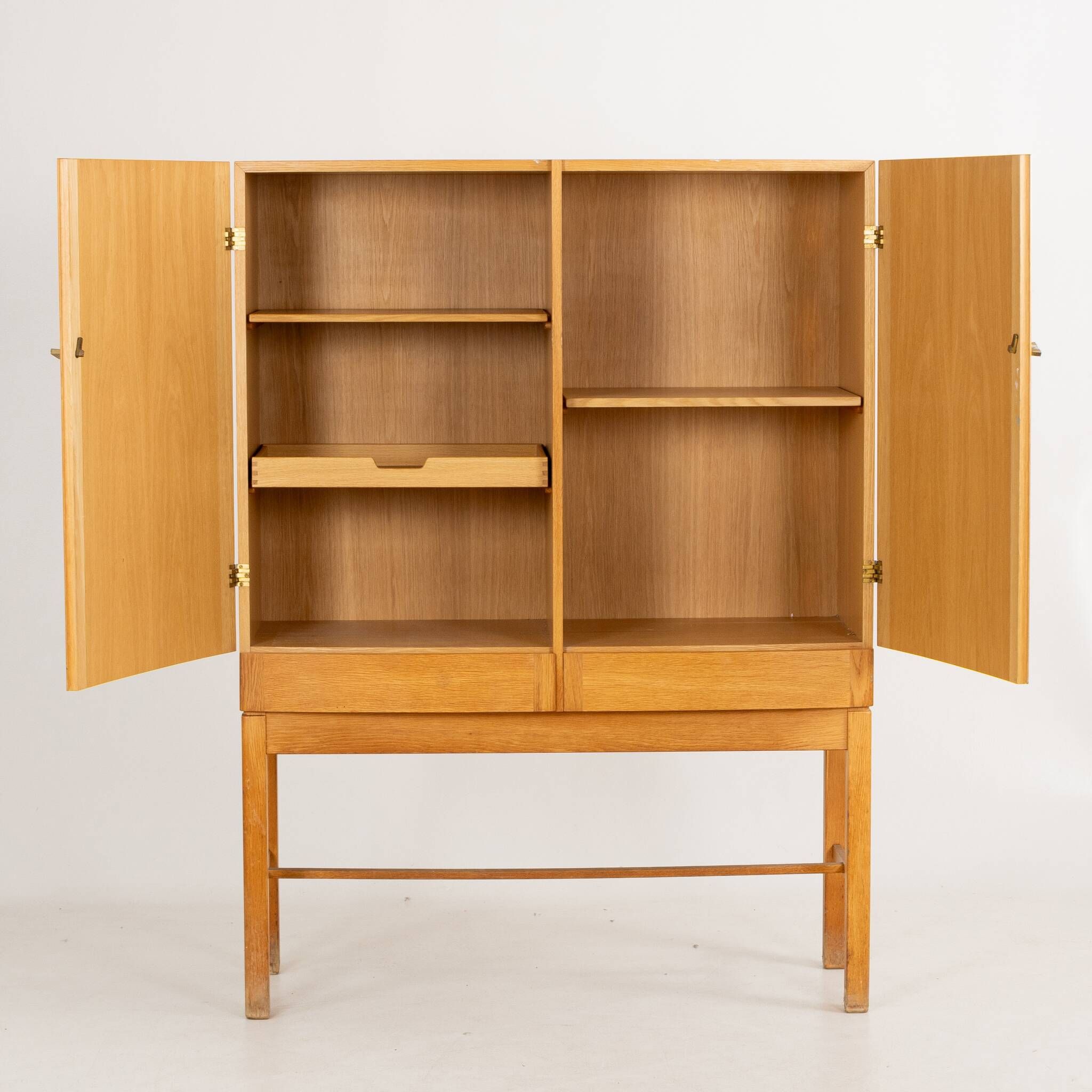 Scandinavian Oak Wardrobe by Gunnar Myrstrand for Källemo – Sweden, 1960
