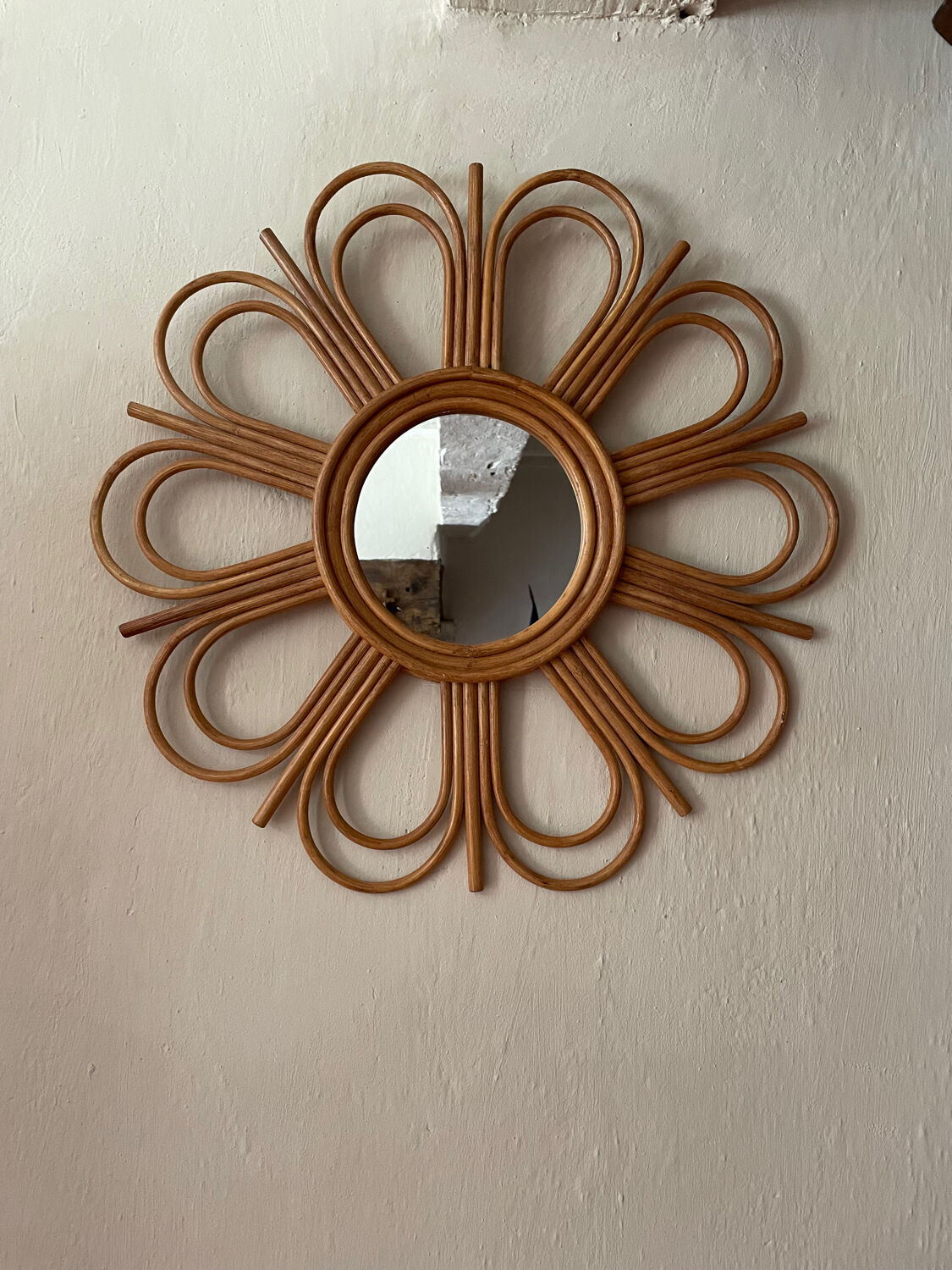 Rattan sun mirror