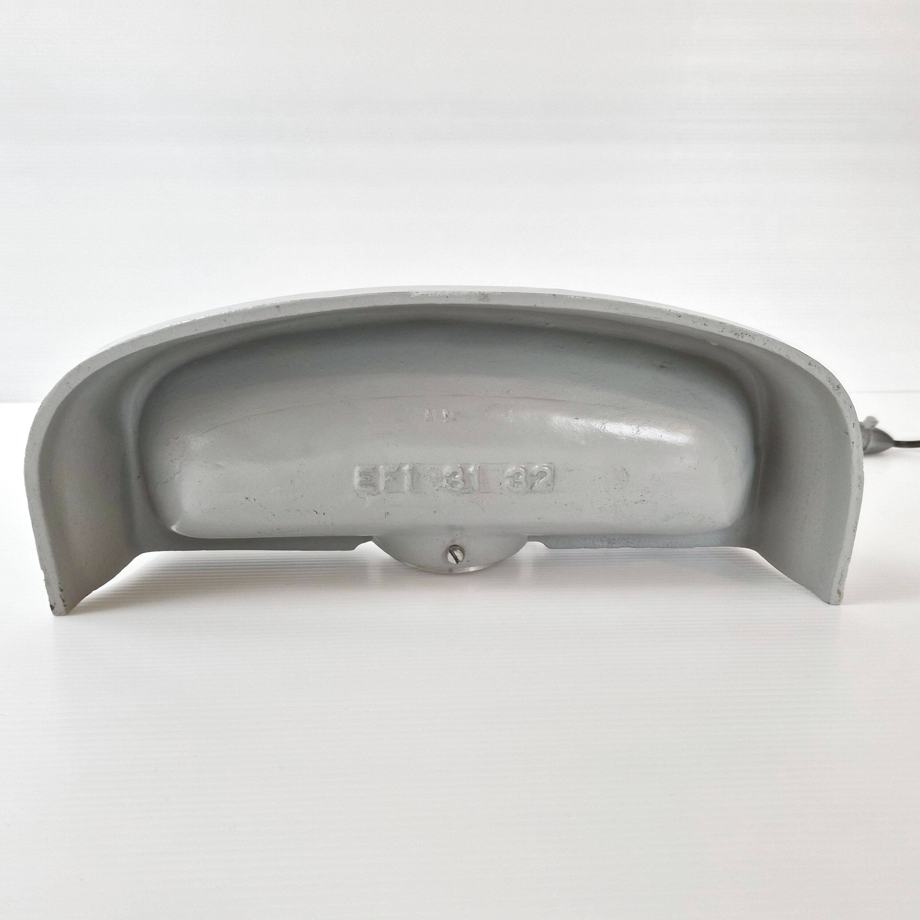 Vintage Bauhaus lamp 1920
