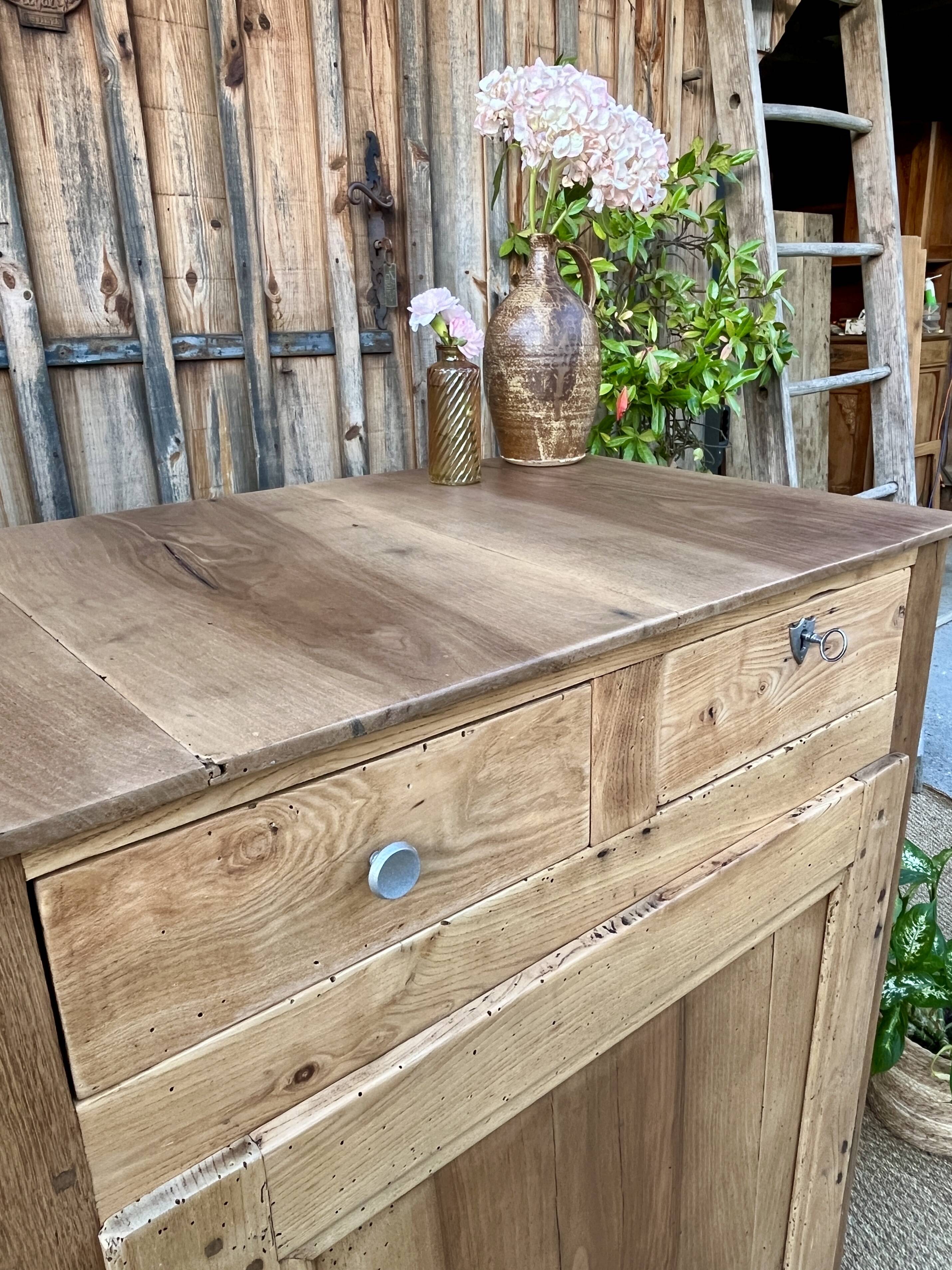 Country-style jam buffet