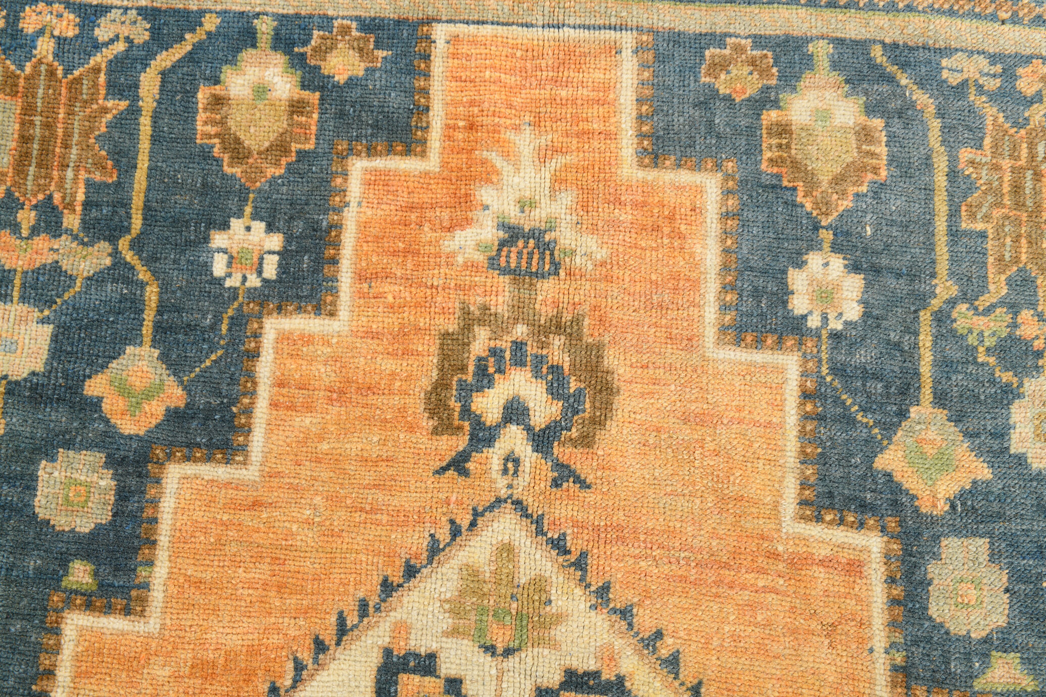 Tapis rustique primitif vintage noué à la main, 266x163Cm