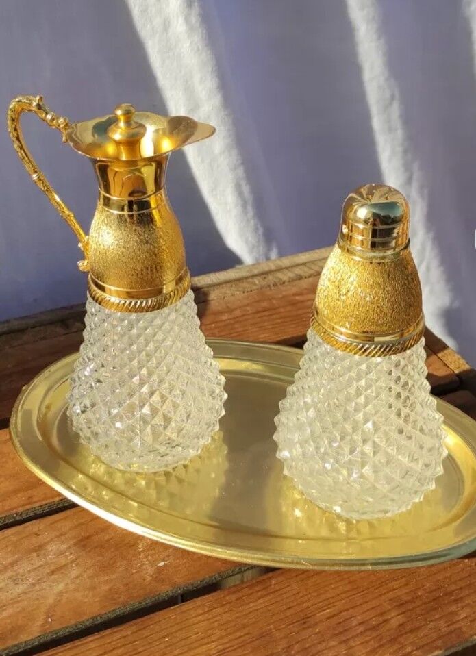Vintage table set in chiseled glass and gilding