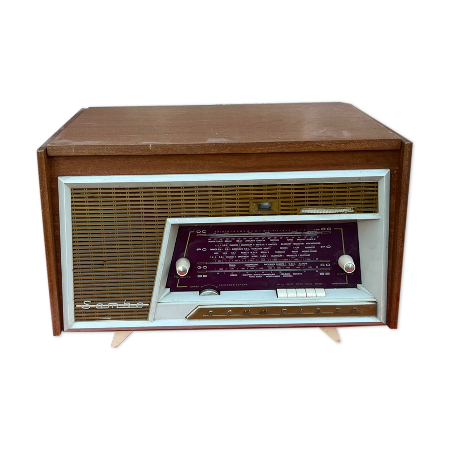 Radio turntable