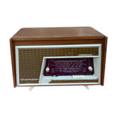 Radio turntable