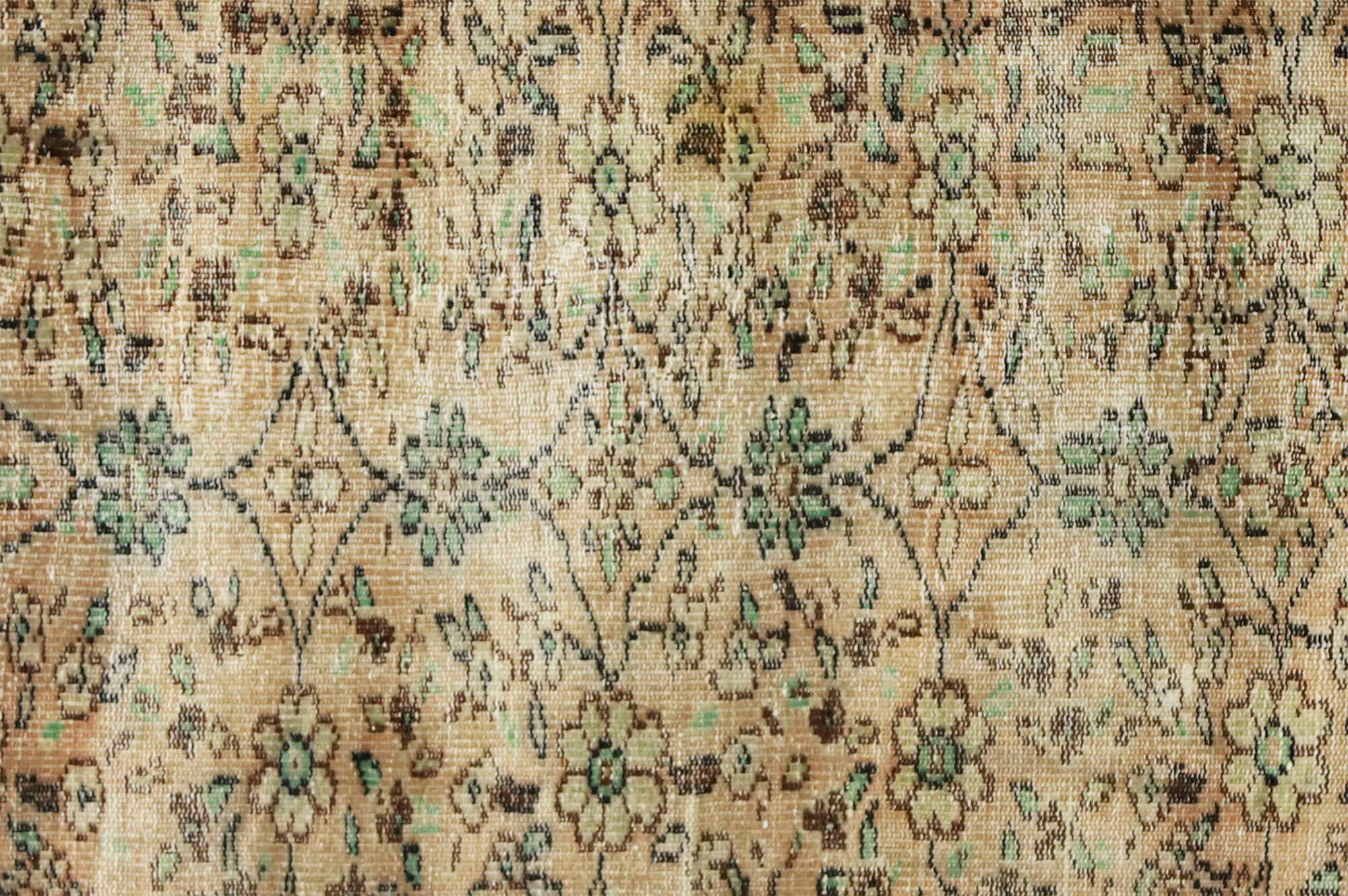 Anatolian handmade vintage rug 204 cm x 125 cm