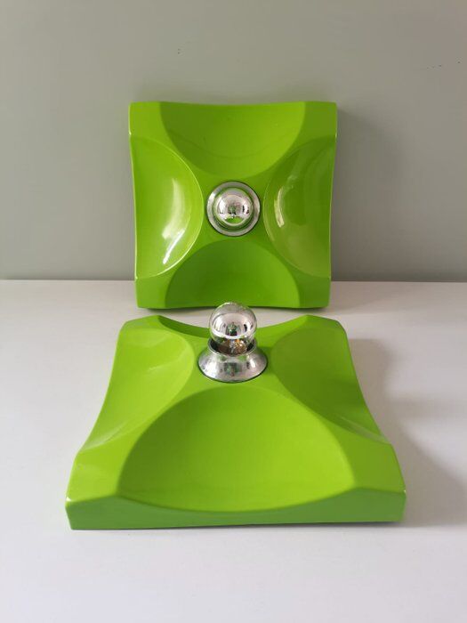 Pair of Italian sconces - Fael "Scudo"