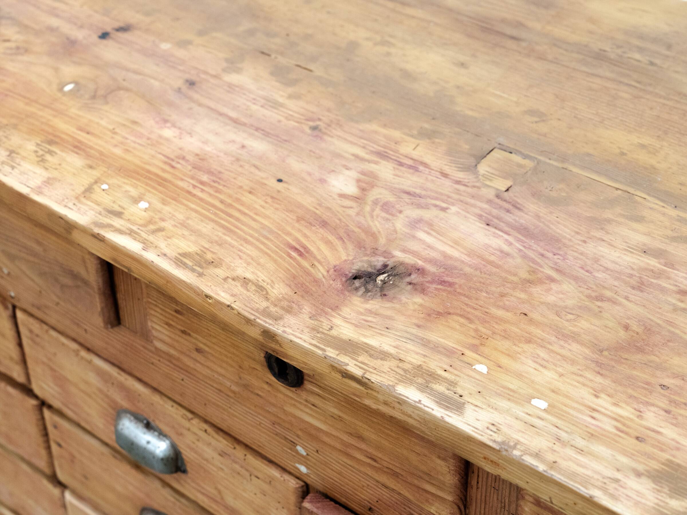 Old workshop furniture from 1930 in fir wood.