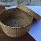 Panier rond avec couvercle en paille tressée