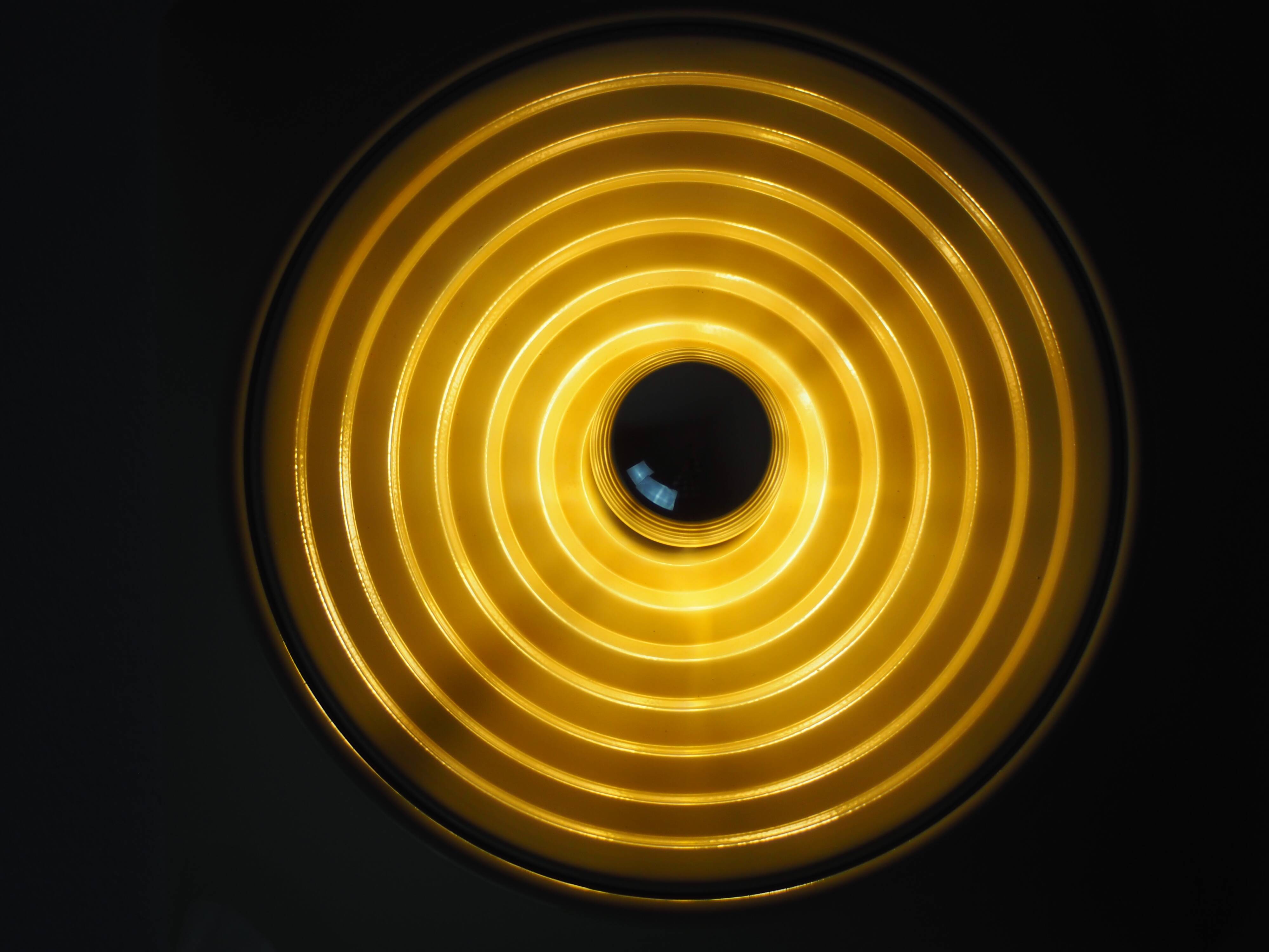 Stilnovo wall lamp for Studio Nizzoli and Associates