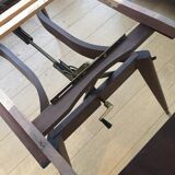 Crank dining table