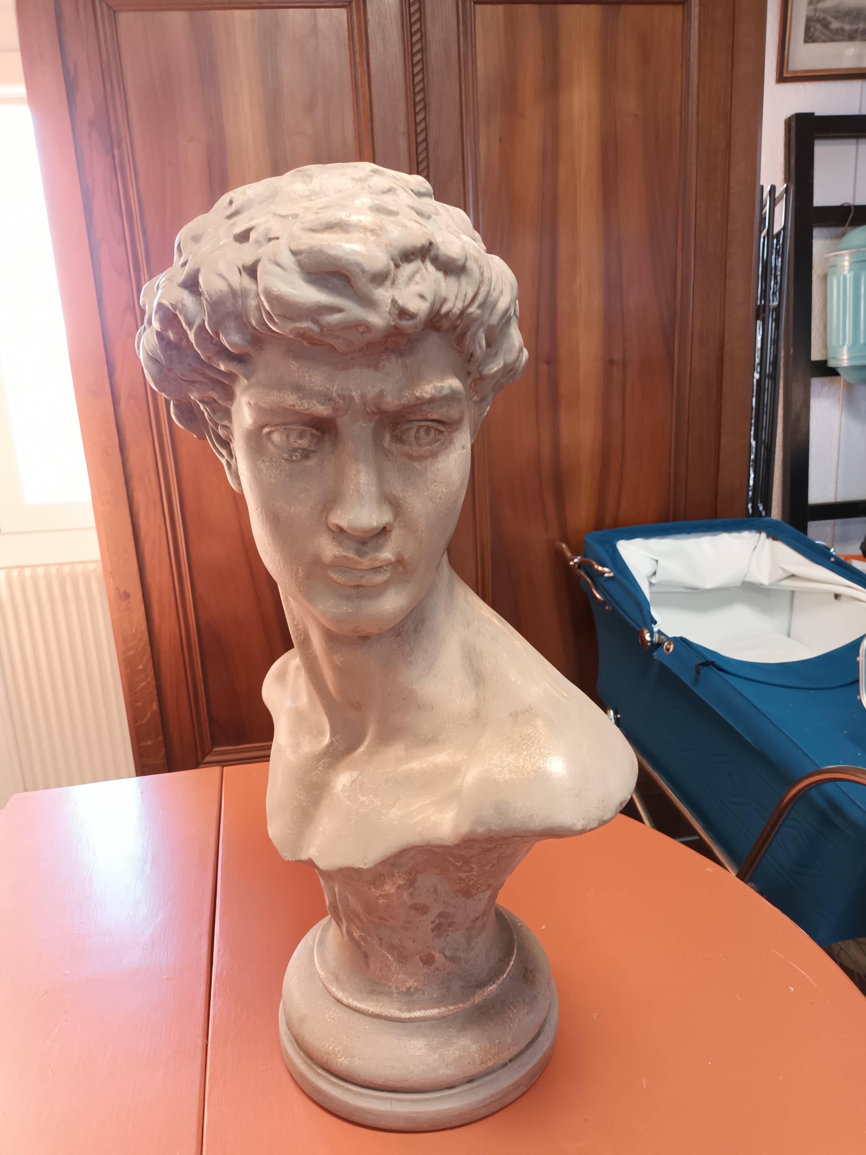 Bust sculpture David