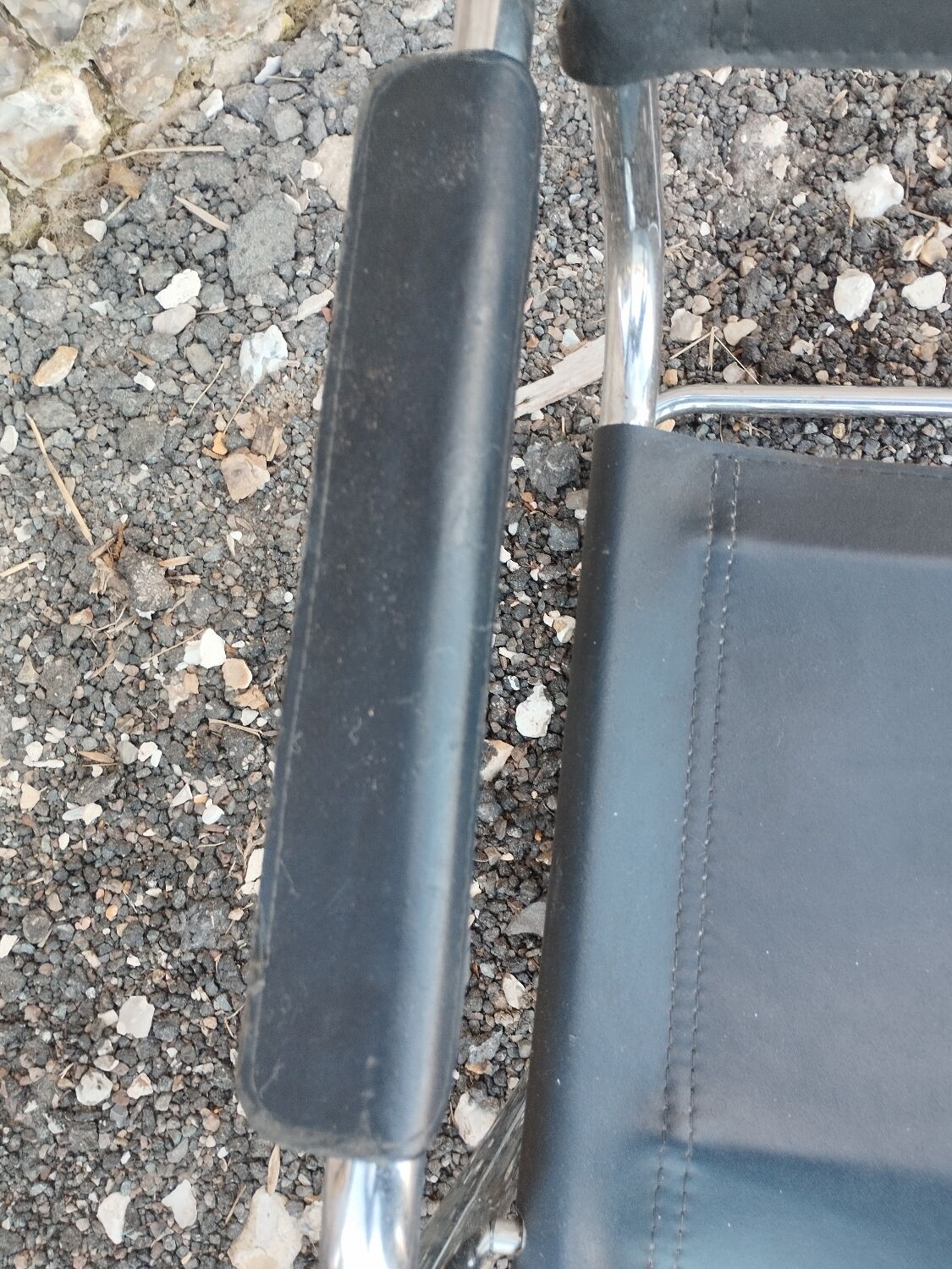 Beautiful pair of vintage chairs in the Marcel Breuer style.