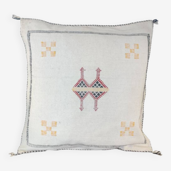 White Sabra Berber cushion