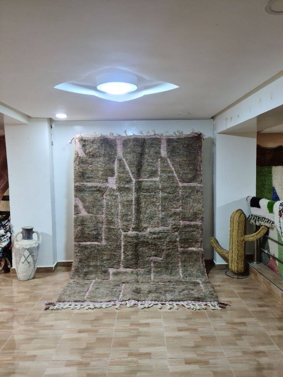 Traditional handmade Beni Ouarin rug size 150 x 250 cm