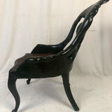 Chaise gondole Napoléon III en bois et papier mâché laqué noir et burgauté