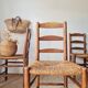 Set of 4 rustic chairs in solid oak and straw.