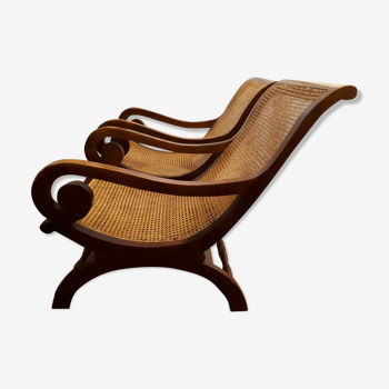 Fauteuil planteur canné bras roulé style anglais époque colonial